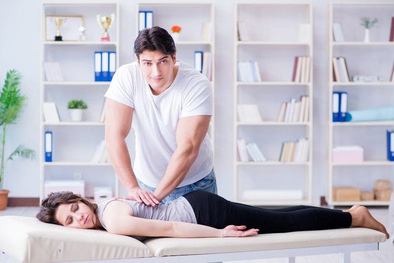 Chiropractor in Castle Hill