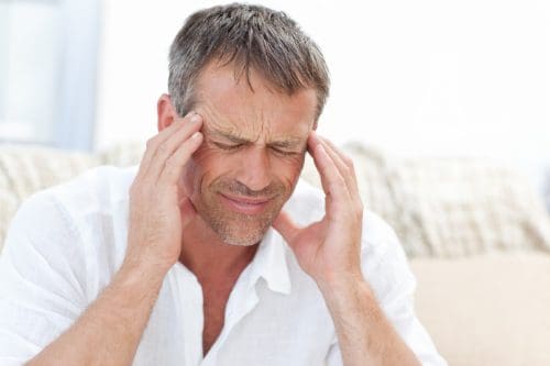 Las personas con dolor de cabeza se benefician de la quiropráctica el paso tx.